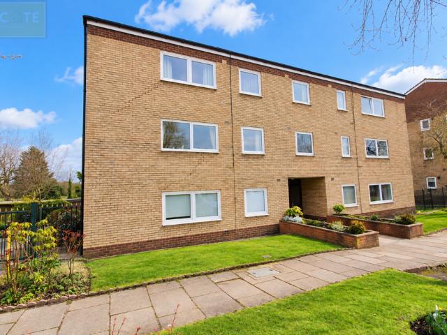 Flat for sale in Stretford, Trafford