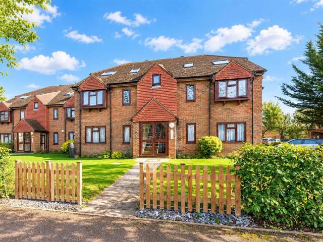 Flat for sale in London Borough of Sutton, Greater London