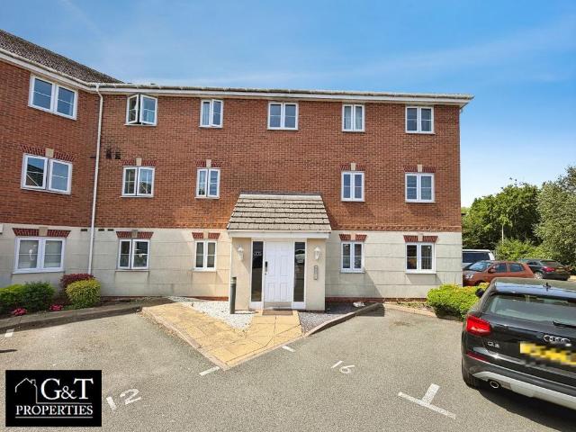 Flat for sale in West Midlands