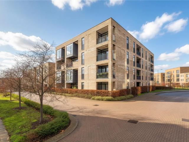 Flat for sale in Arbury, Cambridgeshire