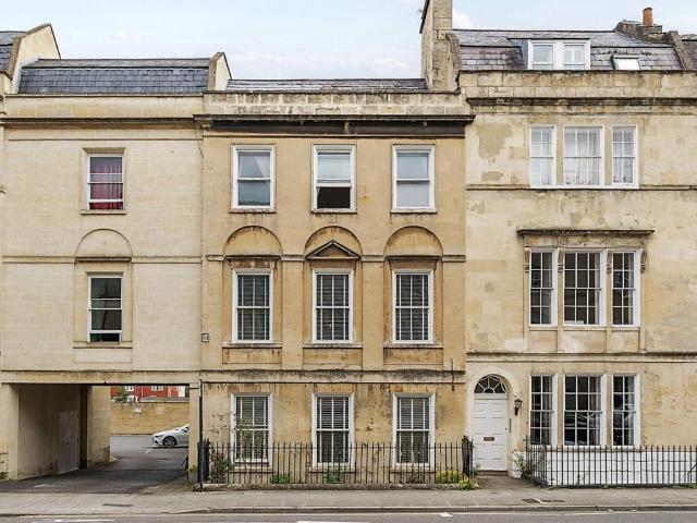 Flat for sale in Bathwick, Dulcote