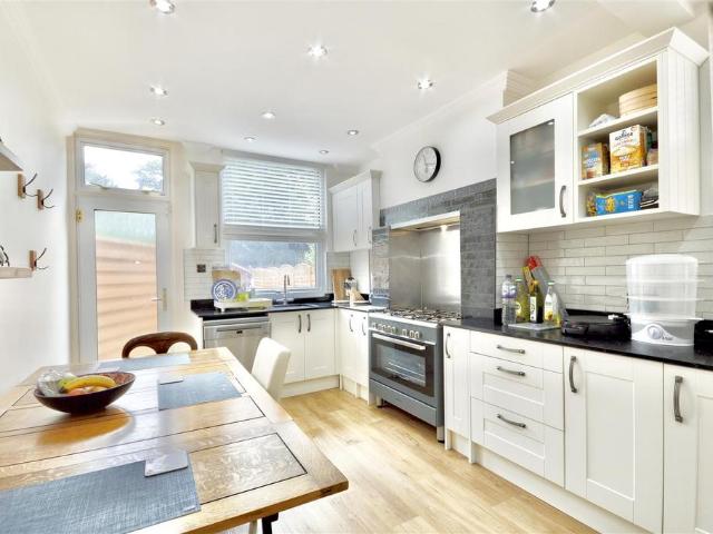 Flat for sale in Finchley, Isle Of Man