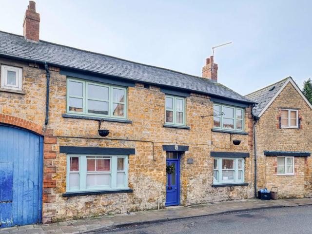Flat for sale in Castle Cary