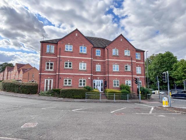 Flat for sale in Manton, Costhorpe