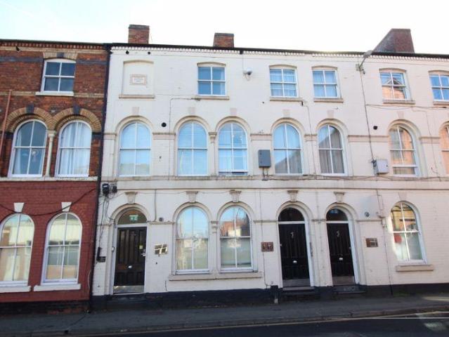 Flat for sale in Oswestry, Shropshire