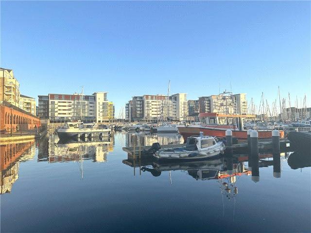 Flat for sale in Sovereign Harbour, Eastbourne