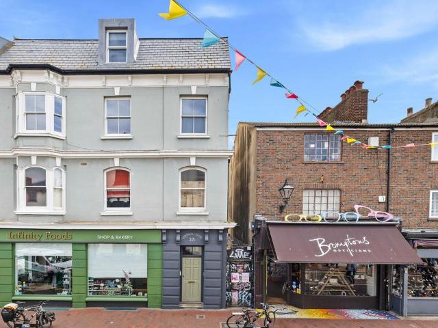 Flat for sale in Round Hill, Brighton & Hove