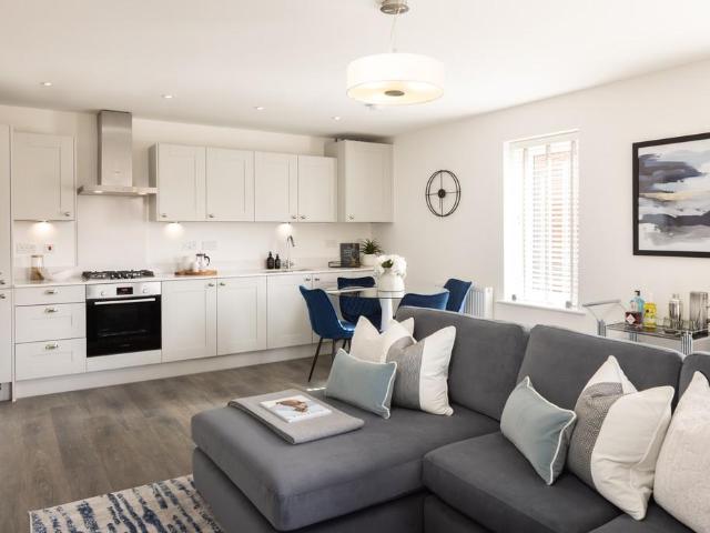Flat for sale in Buckler's Park, Crowthorne