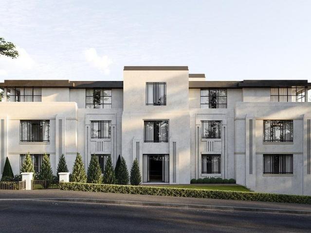 Flat for sale in Holtspur, Forty Green