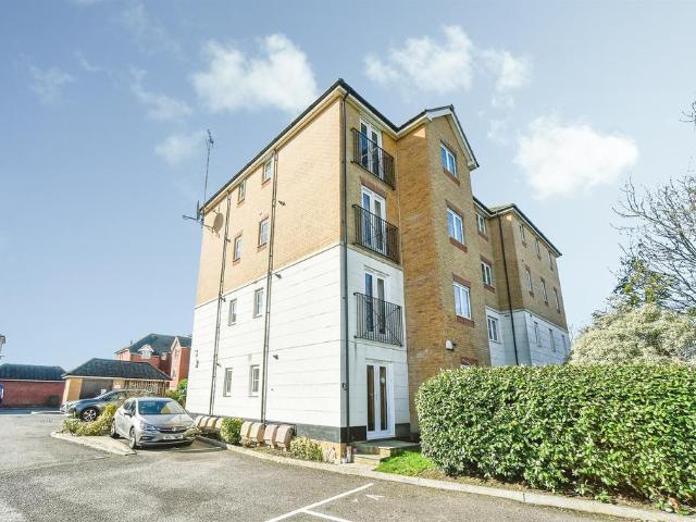 Flat for sale in Coleview, Kingsdown