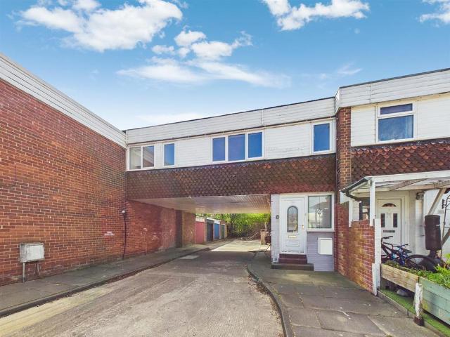 Flat for sale in Whitley Bay, Isle Of Man