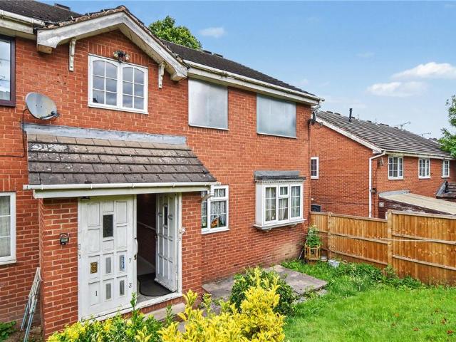 Flat for sale in Holbeck, Beeston Hill