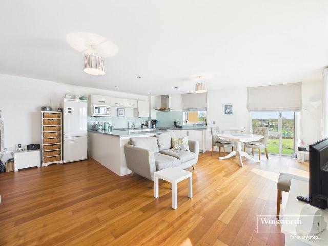 Flat for sale in Enborne, West Berkshire
