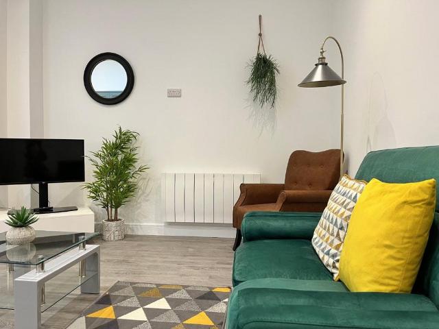Flat for sale in Binstead, Ryde