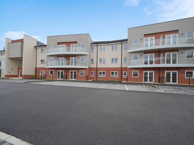 Flat for sale in Old Wharf, City Of Leicester