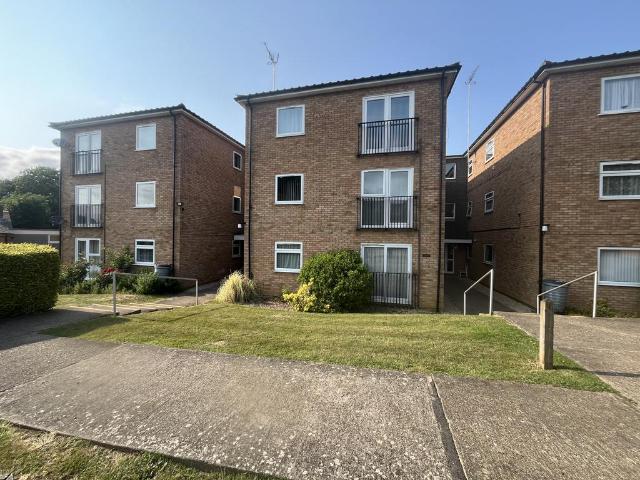 Flat for sale in Roebuck, Shephall