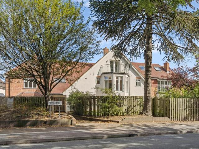 Flat for sale in Latimer, Buckinghamshire