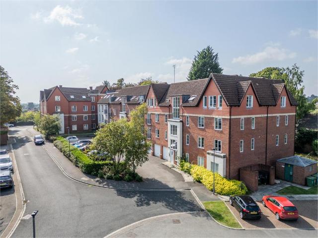 Flat for sale in Holgate, York
