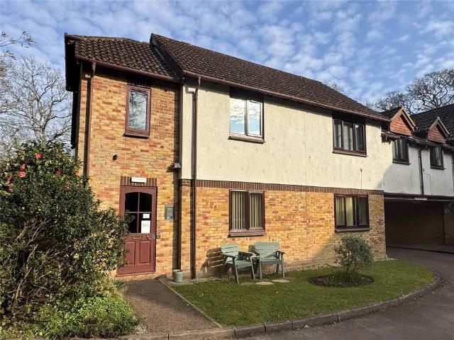 Flat for sale in Ashurst Bridge, Hampshire