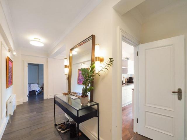 Flat for sale in Marylebone, Isle Of Man