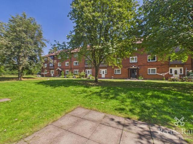 Flat for sale in Little Bolton, Salford