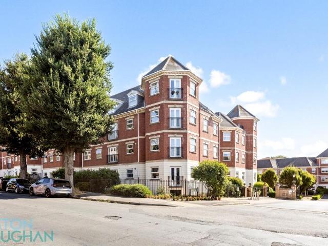 Flat for sale in Brunswick