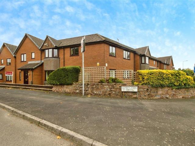 Flat for sale in Watergate, Devon