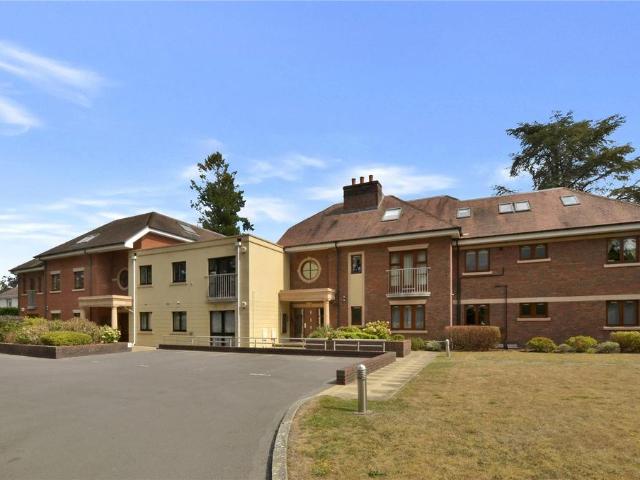 Flat for sale in Ferndown, East Dorset