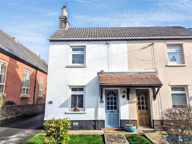 Flat for sale in Parkstone, Poole