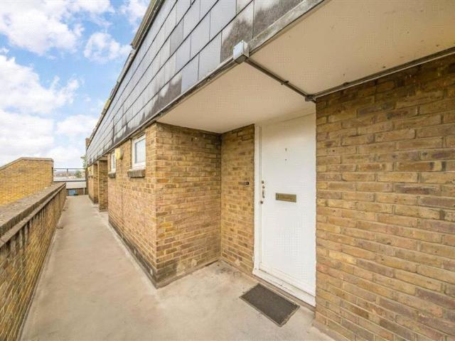 Flat for sale in Fitzrovia, Greater London