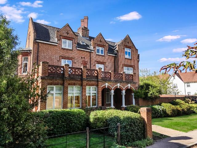 Flat for sale in Sandon, Chelmsford