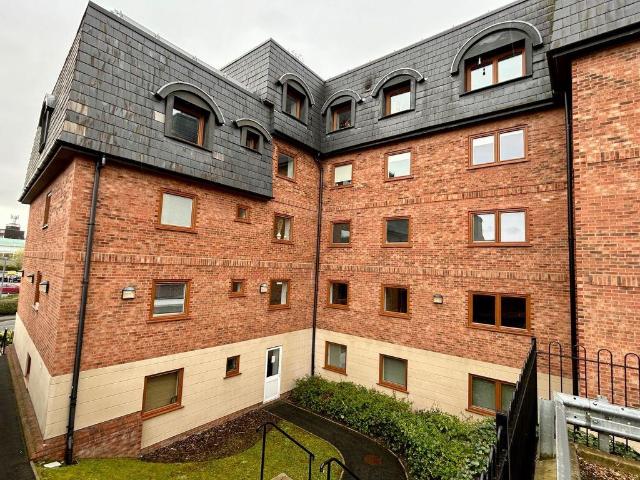 Flat for sale in Wrexham, Wales