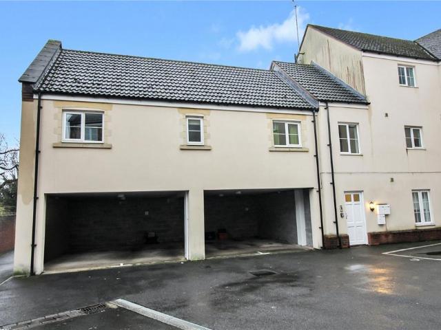 Flat for sale in Haydon End, Abbey Mead