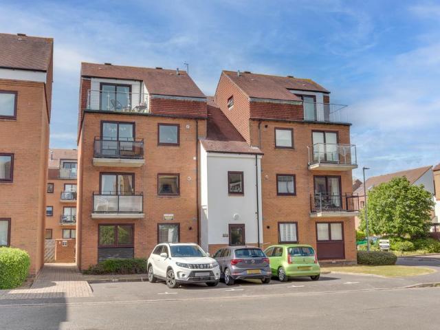 Flat for sale in Eastney, City Of Portsmouth