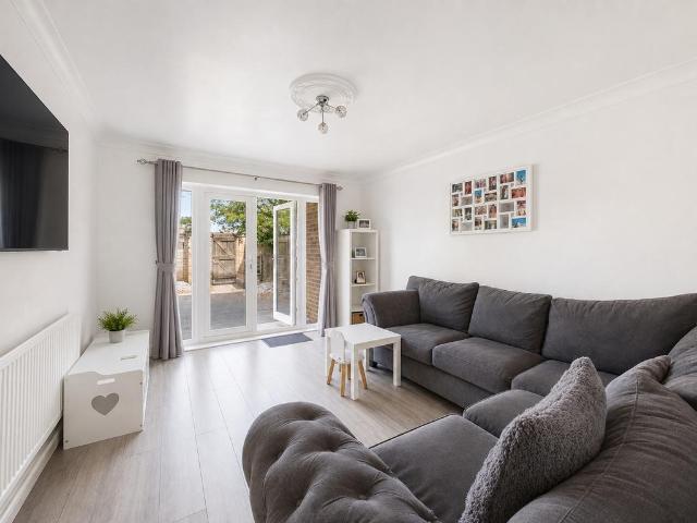 Flat for sale in Lower Halliford, Surrey