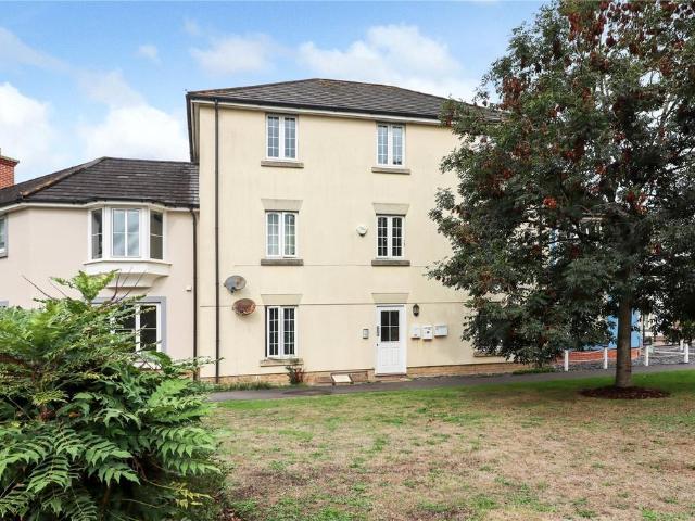 Flat for sale in Derby, North Devon