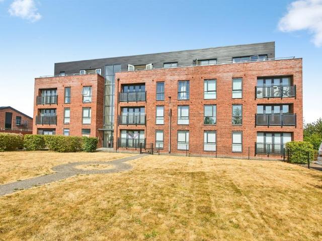 Flat for sale in Mackworth, East Midlands