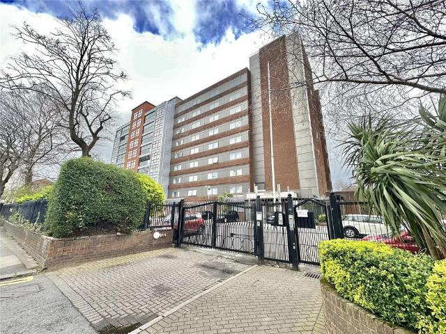 Flat for sale in Old Trafford, Trafford Park