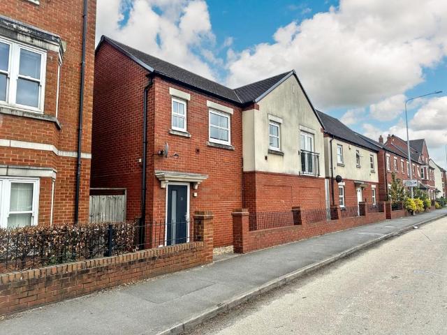Flat for sale in Telford