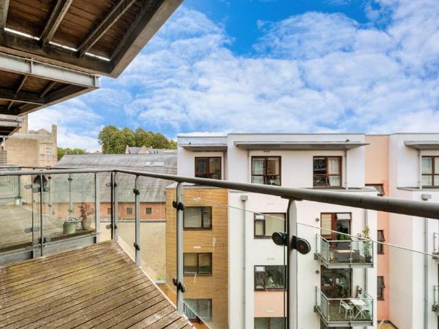 Flat for sale in City Centre, Feckenham
