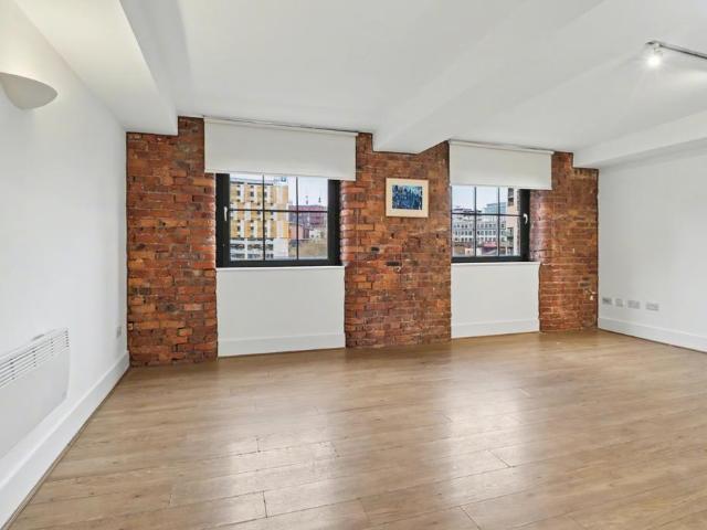 Flat for sale in City Centre, Georgia