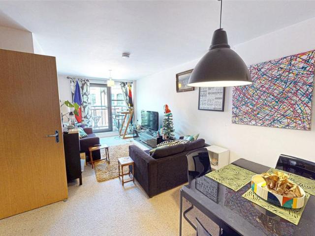 Flat for sale in Castlefield, Manchester
