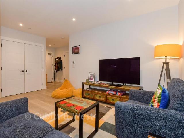 Flat for sale in Hollingdean, Brighton
