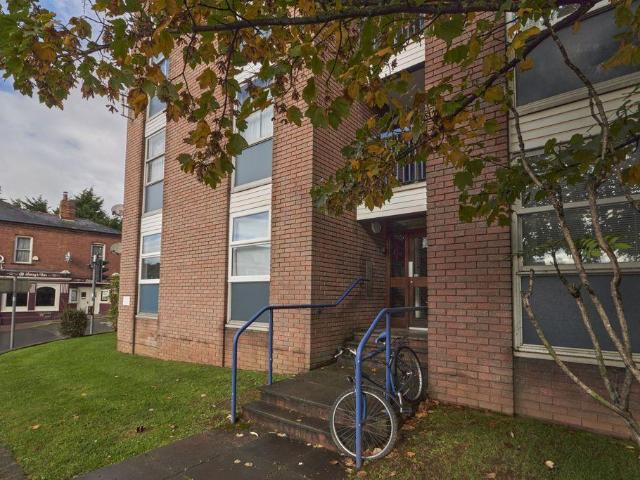 Flat for sale in Polsloe, Watergate