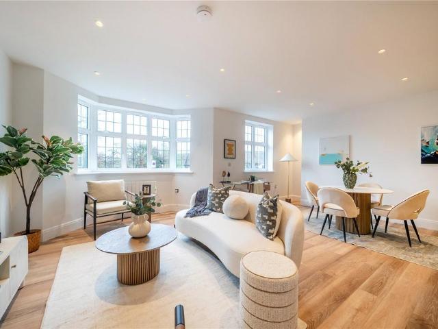 Flat for sale in London Borough of Hillingdon, Greater London