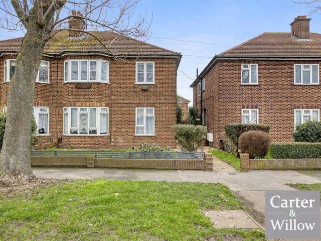 Flat for sale in Dagenham, Isle Of Man