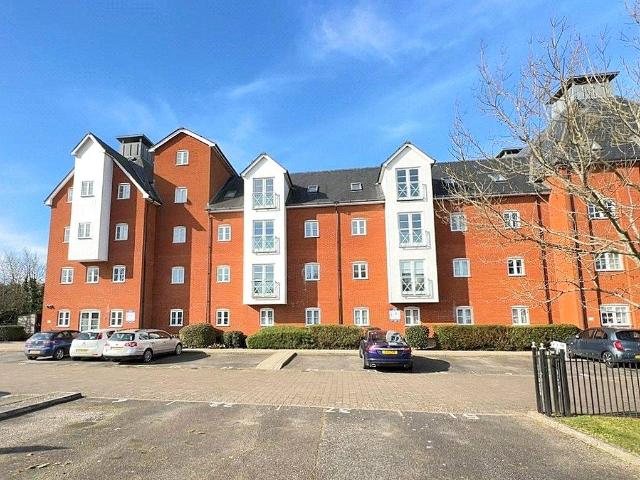 Flat for sale in Melton, Eastbridge