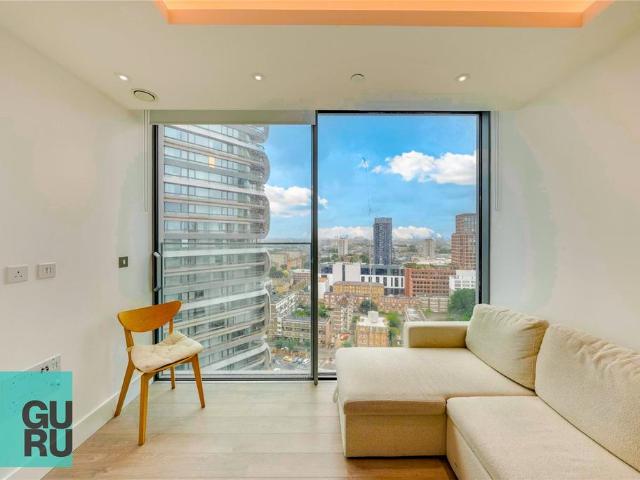 Flat for sale in Finsbury, Greater London