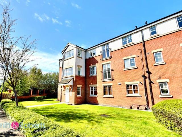 Flat for sale in Burnside, Isle Of Man