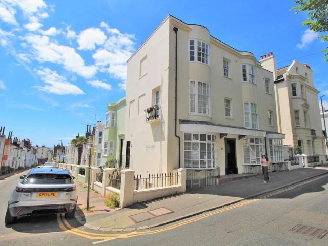 Flat for sale in Brunswick, Brighton & Hove